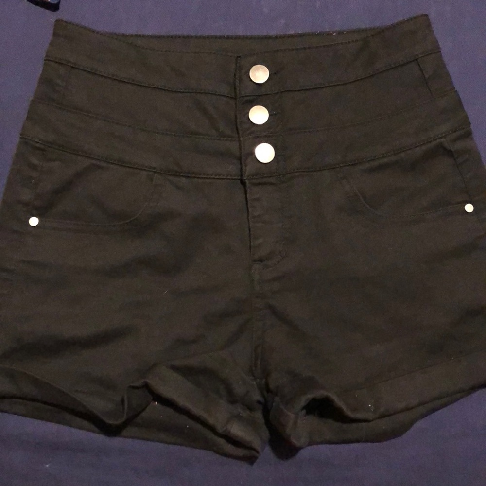 High waisted jeans shorts